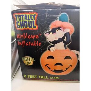 Totally Ghoul 8 Ft Halloween Airblown Inflatable Black Cat in Pumpkin Lights Up